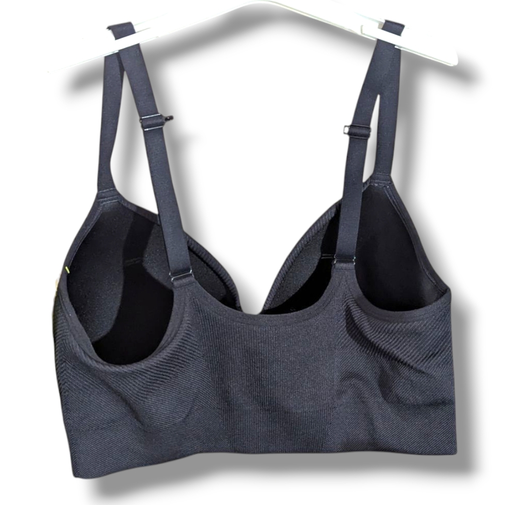 NWT LARGE All In Motion Black Seamless Bra - Picture 2 of 11